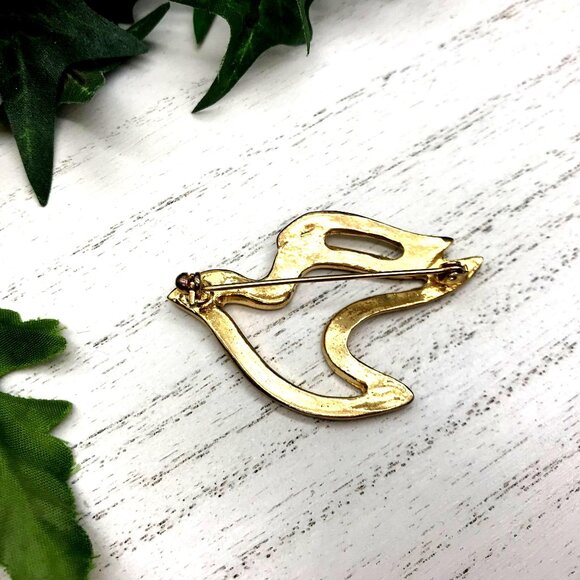 Vintage Gold-Tone Dove Bird Pin Brooch With Rhinestone Eye Elegant Design - Picture 2 of 4